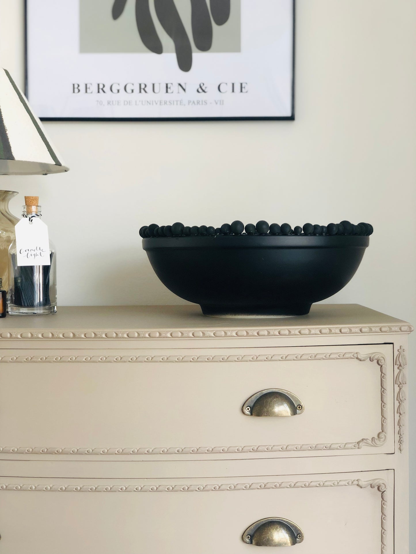 . Chest of Drawers, Neutral, Queen Anne Style