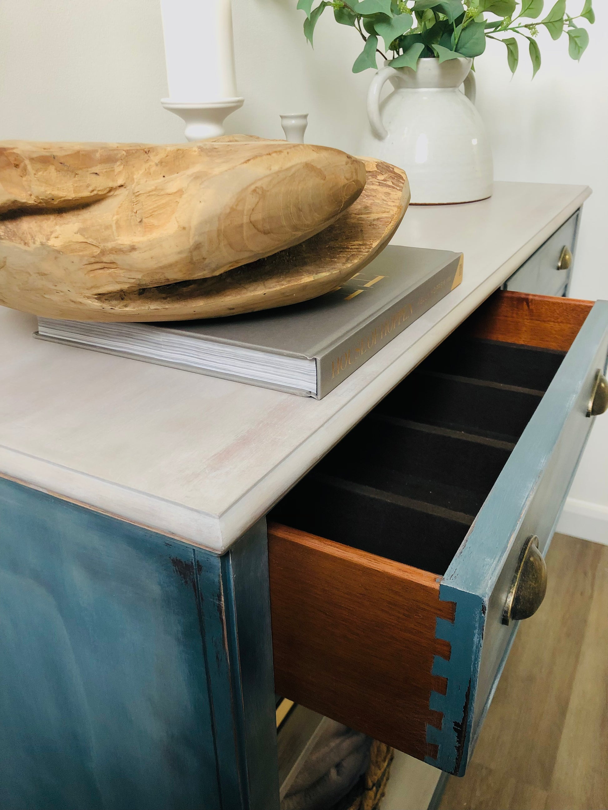 Distressed discount blue sideboard